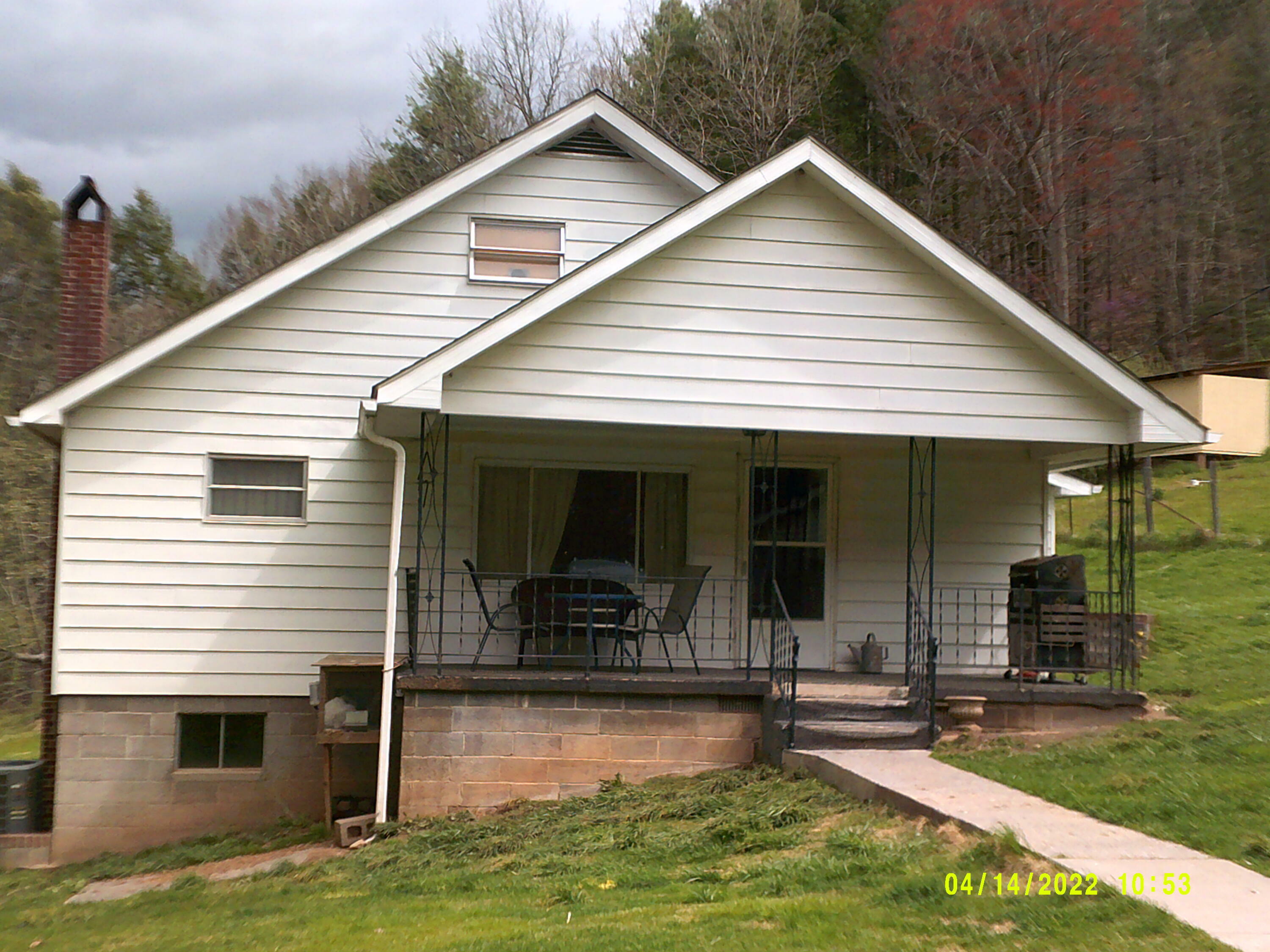 Property Photo:  17384 Wv-12  WV 24935 