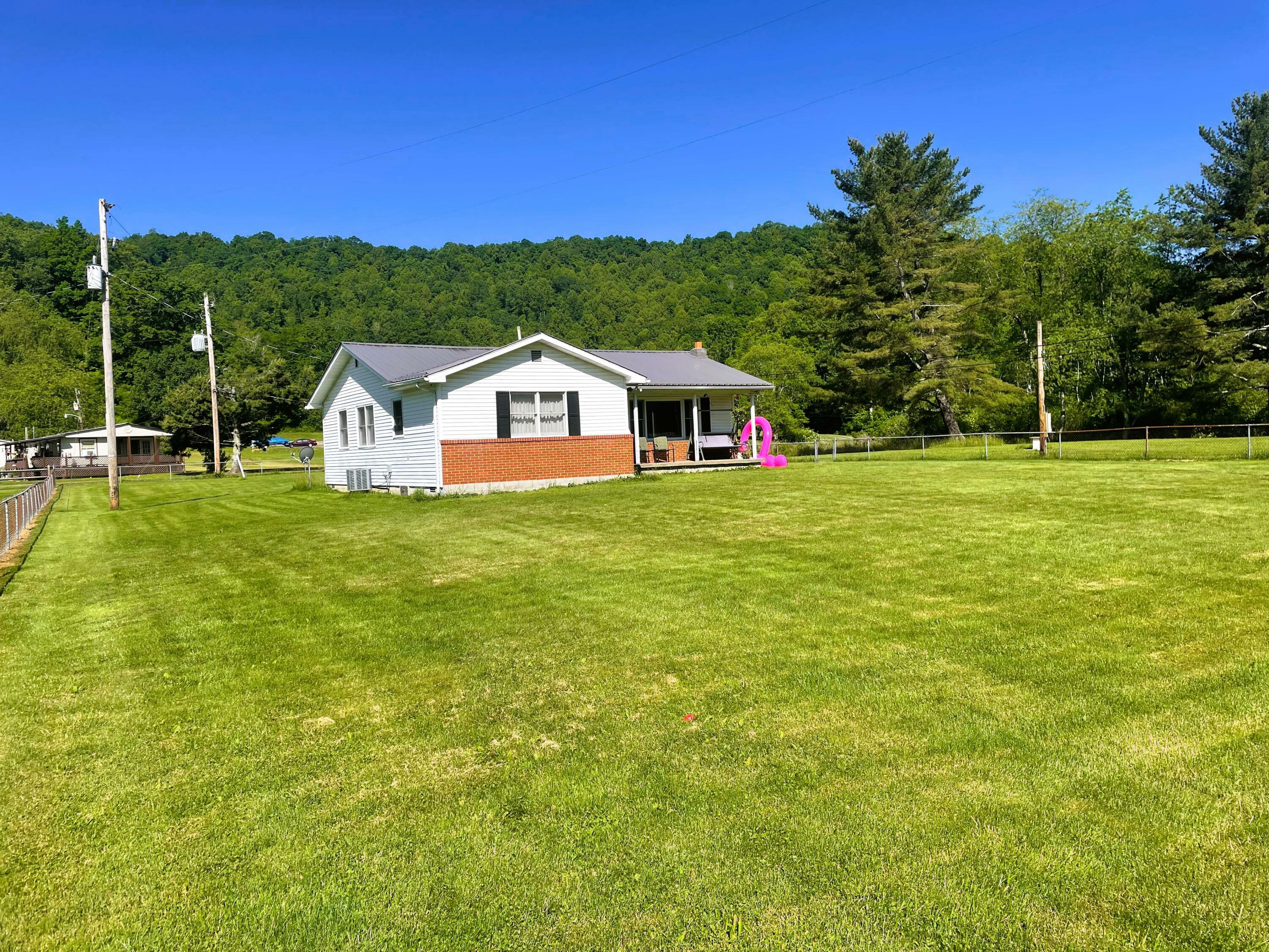 Property Photo:  1137 Meadow Bridge Rd  WV 25976 