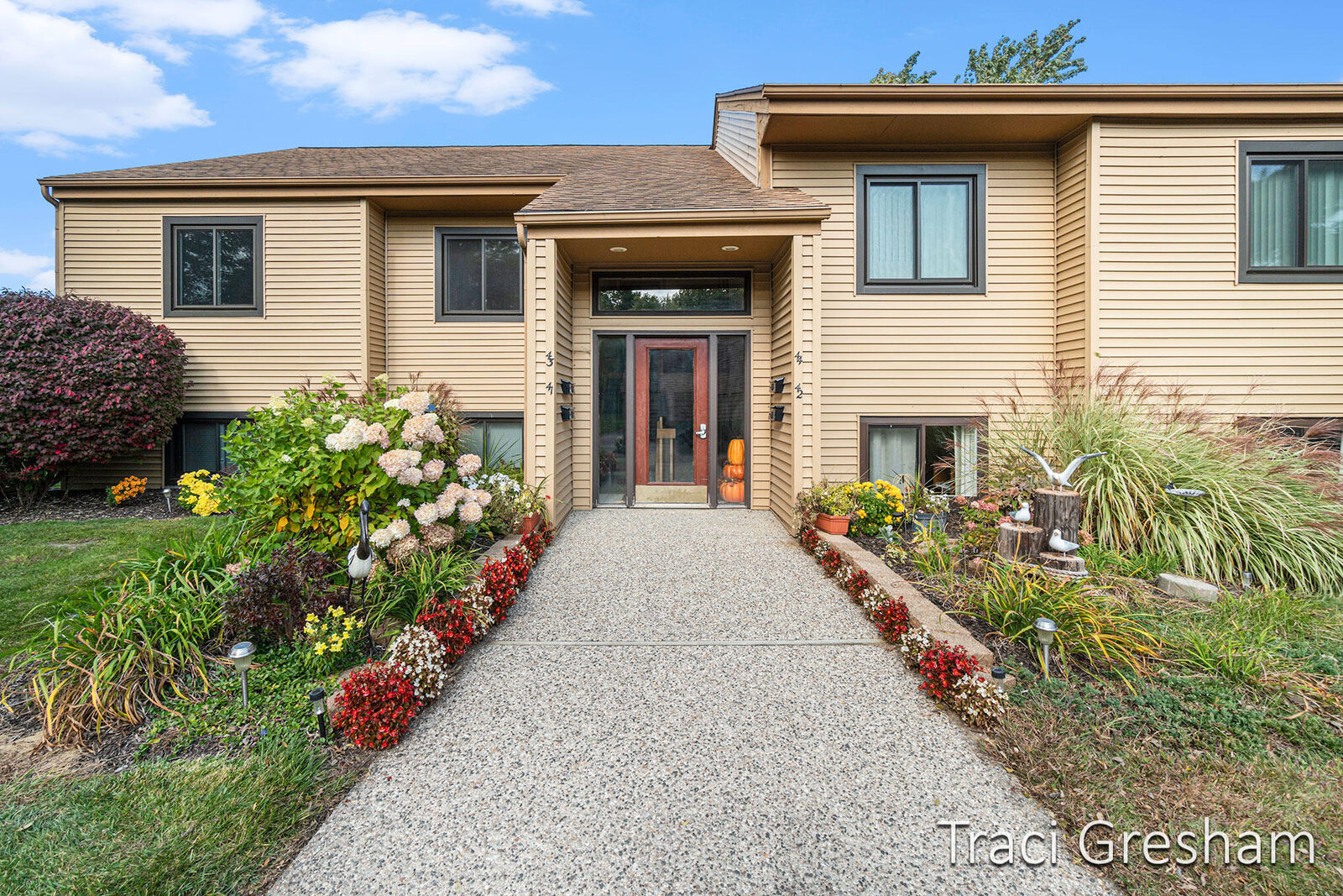 Property Photo: 300 Farington Boulevard MI 49423