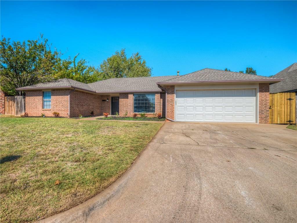 Property Photo: 7229 NW 120th Street OK 73162