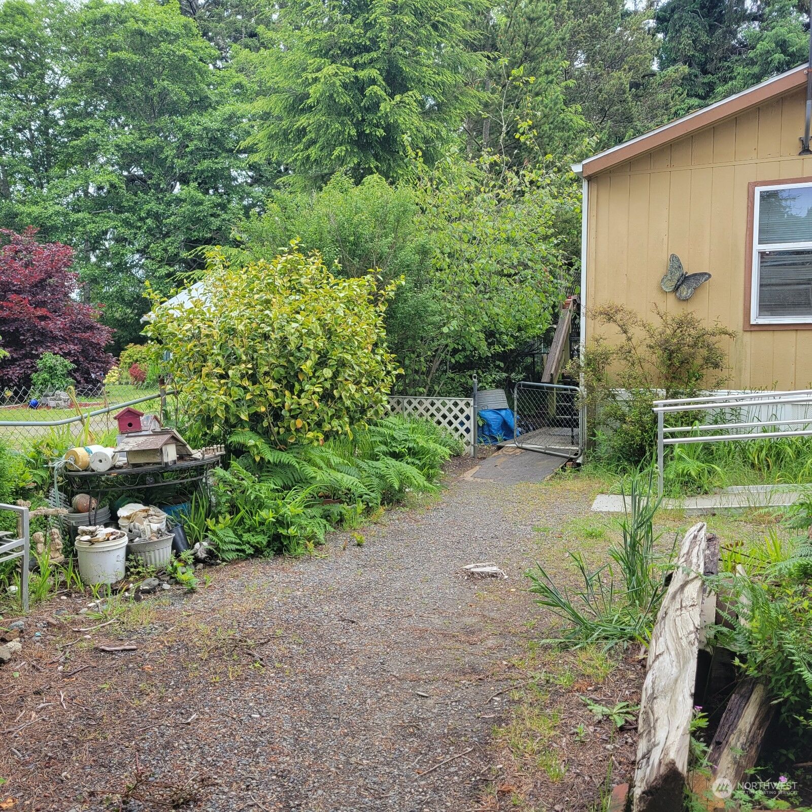 Property Photo:  1460 S Melbourne Street  WA 98595 