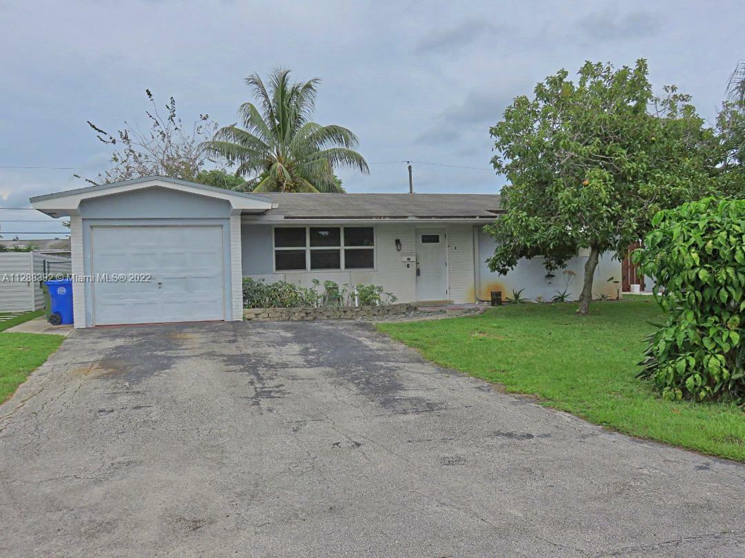 Property Photo:  8801 NW 14th St  FL 33024 