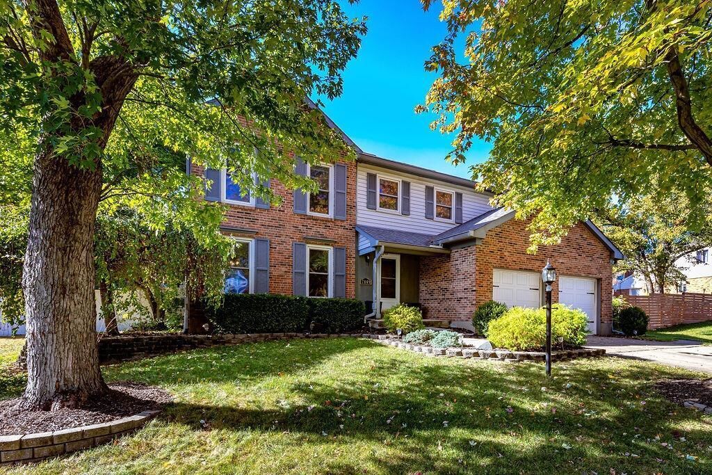 Property Photo: 7849 Lady Anne Dr OH 45069