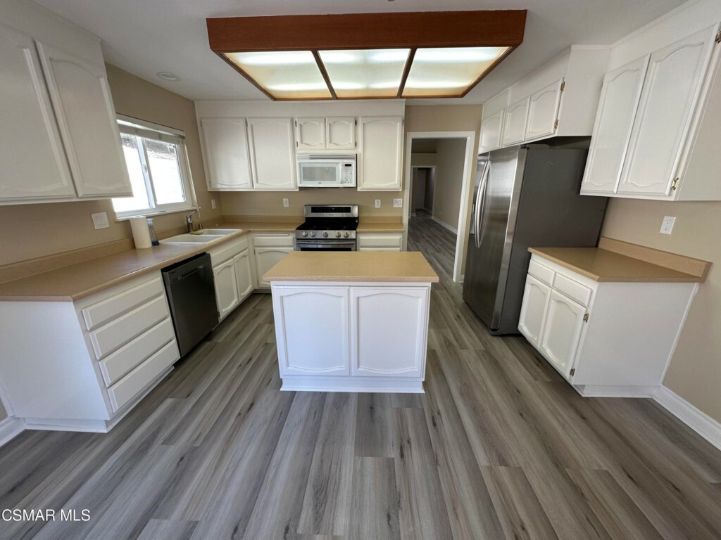 Property Photo: 6815 Chapman Place CA 93021