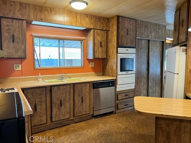 Property Photo: 10320 Calimesa Blvd Spc 253 CA 92320