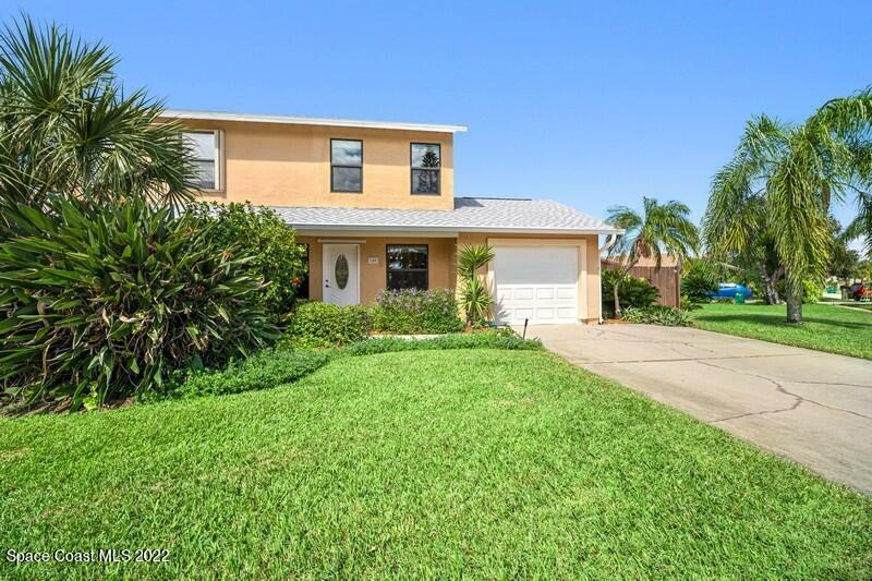 Property Photo:  105 Anchor Drive  FL 32937 