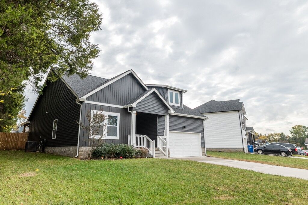 Property Photo:  1312 Shockey Dr  TN 37042 