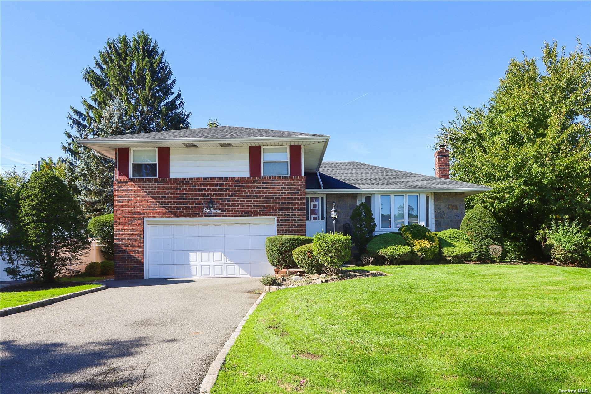 Property Photo: 14 Southview NY 11514