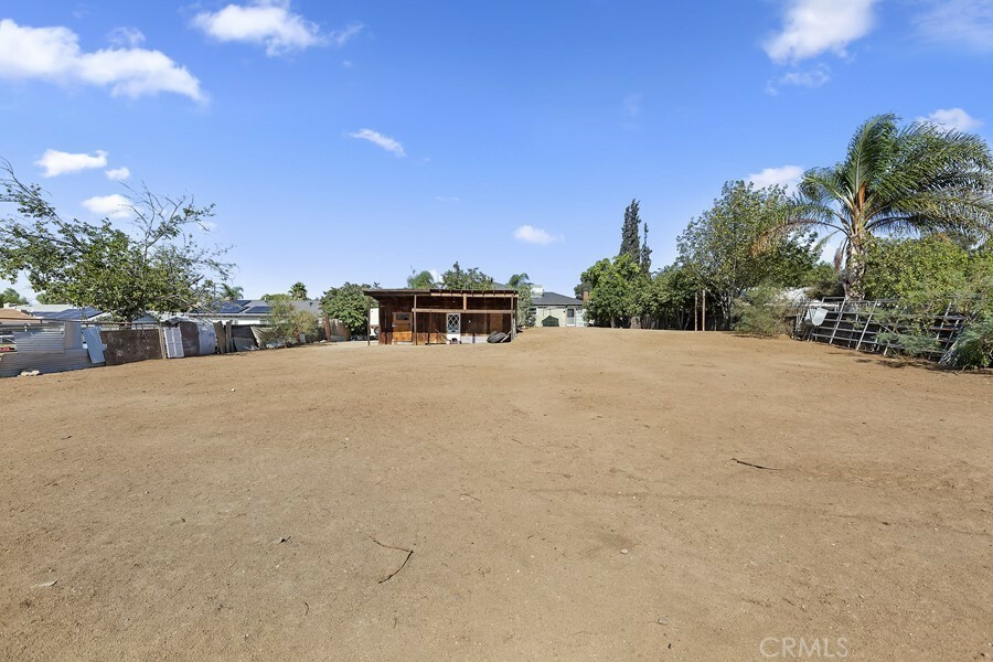 Property Photo:  1472 Hilltop Lane  CA 92860 