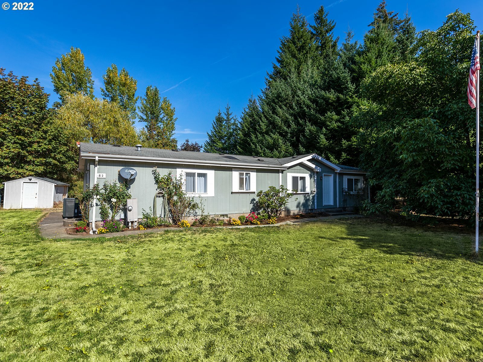 Property Photo:  82 Vada Rd  WA 98610 