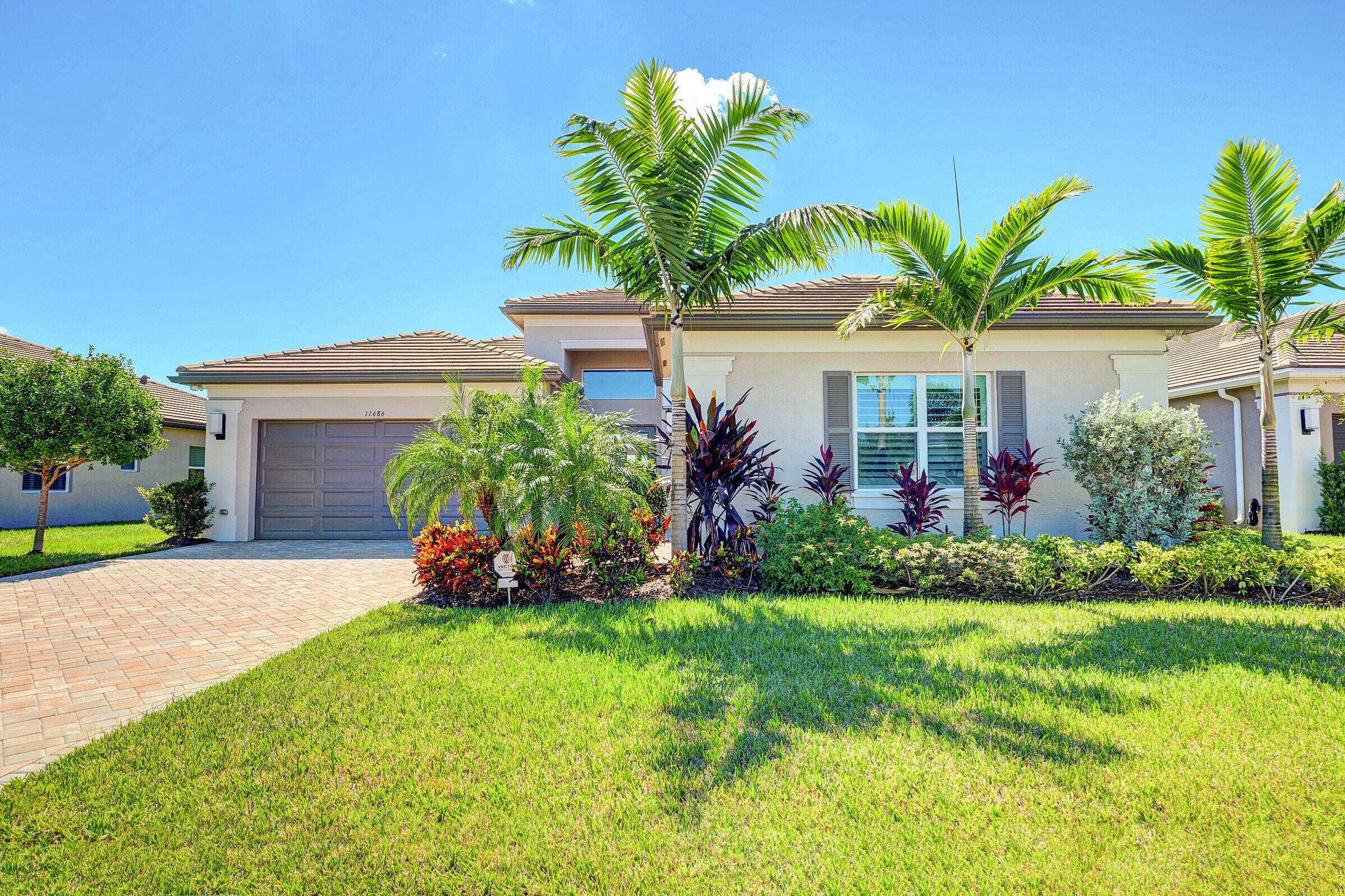 Property Photo:  11686 SW Coronado Springs Drive  FL 34987 