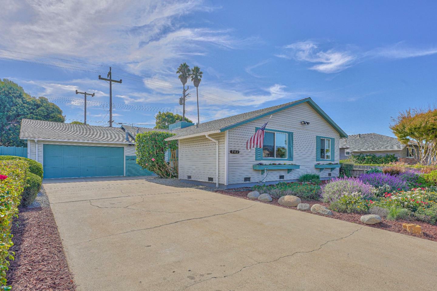 Property Photo:  741 Lemos Avenue  CA 93901 