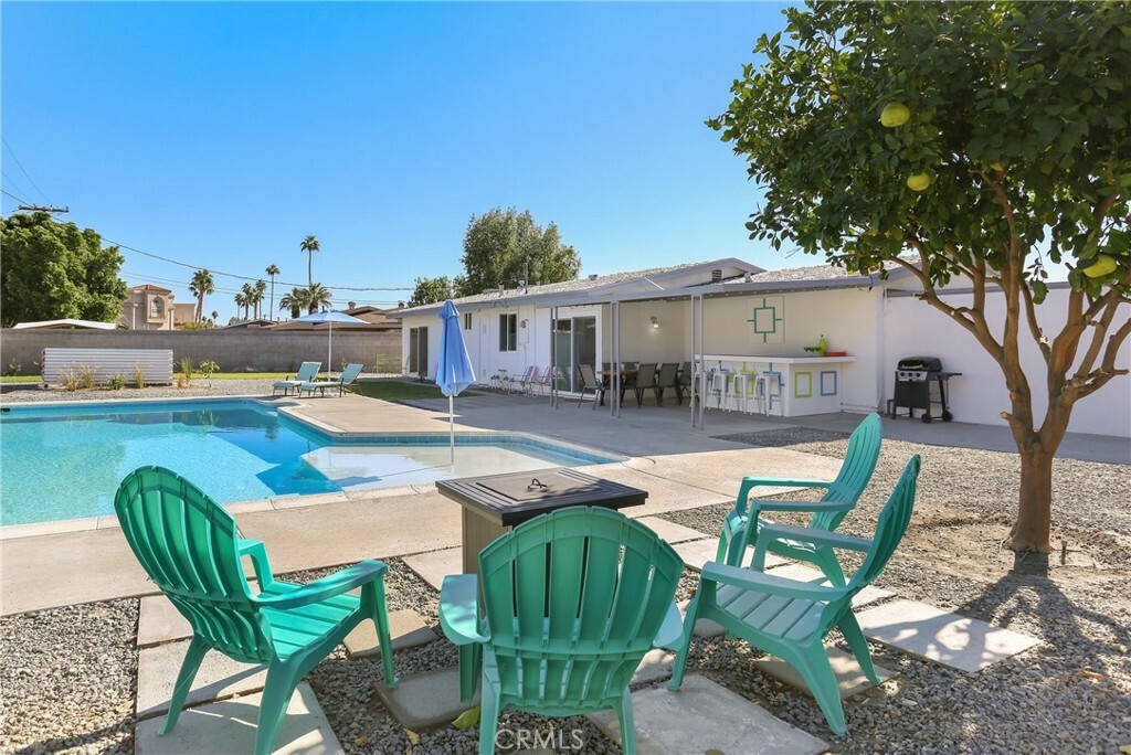Property Photo: 2216 E Baristo Road CA 92262