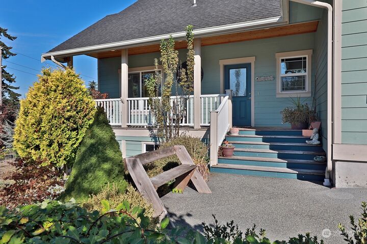 Property Photo:  1371 Roxlin Drive  WA 98249 