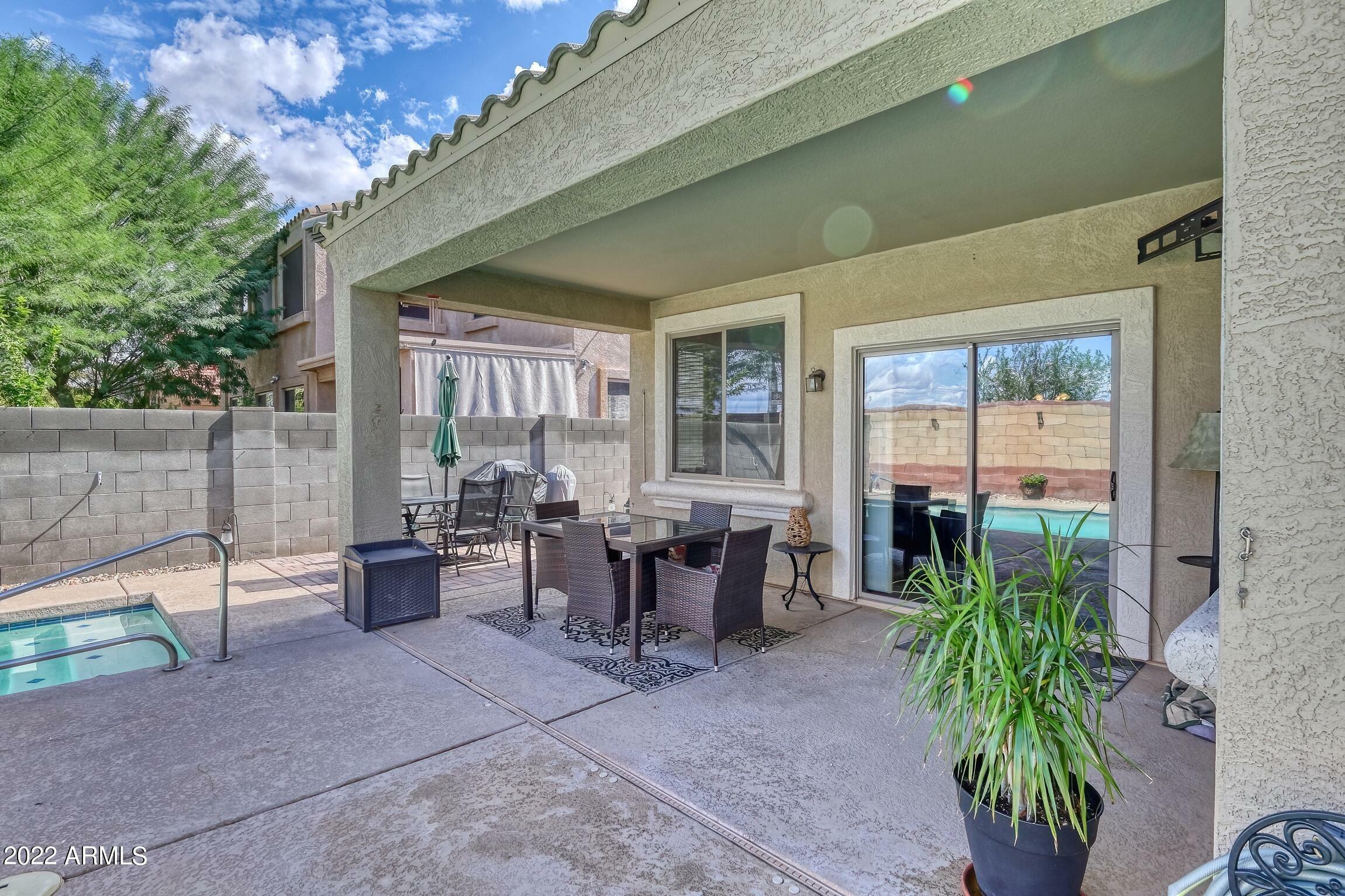 Property Photo: 9582 W Quail Avenue AZ 85382