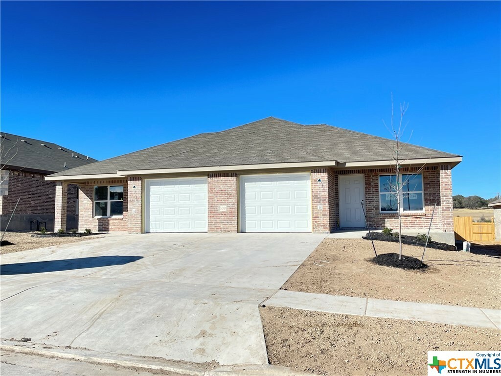 Property Photo:  309 Lost Trail  TX 76522 
