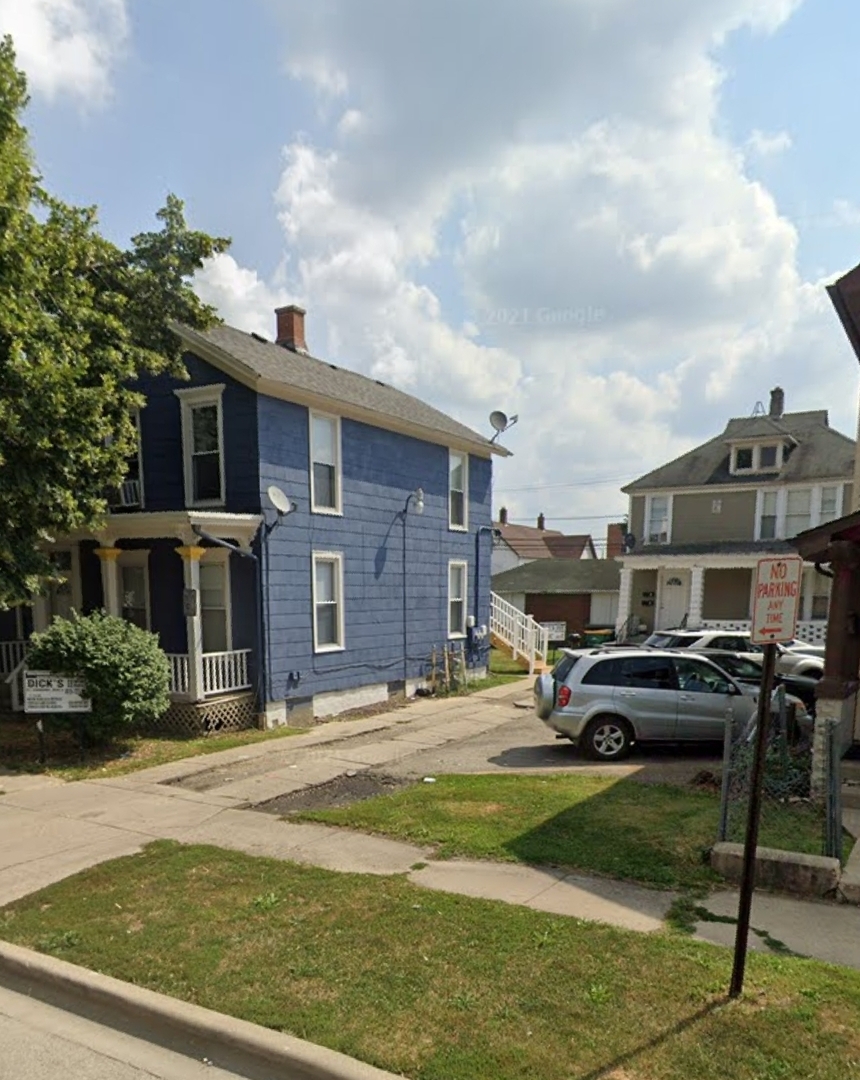 Property Photo: 418 N Hickory Street IL 60435
