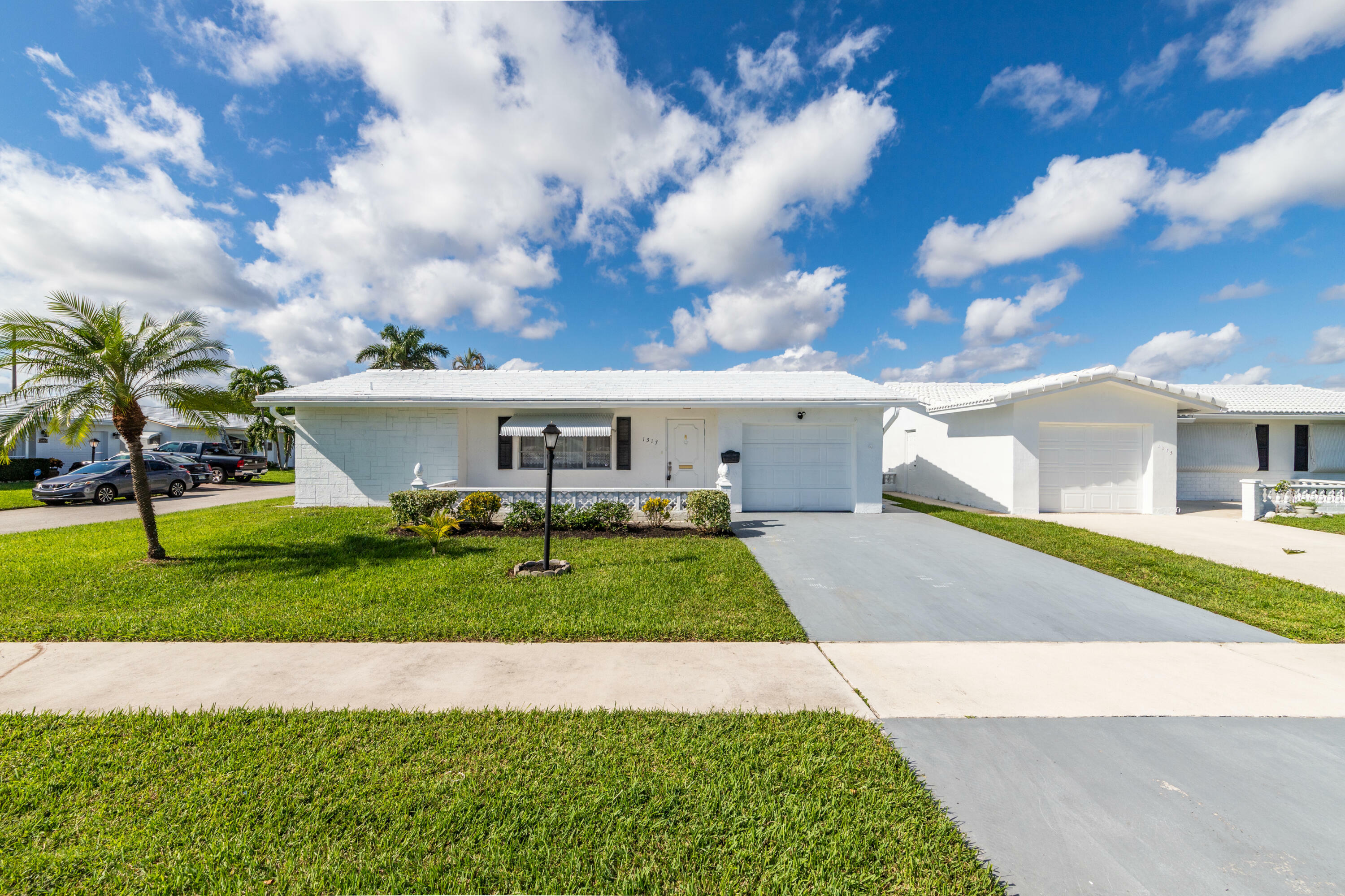 1317 SW 18th Street  Boynton Beach FL 33426 photo