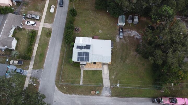 Property Photo:  229 N Phippen Avenue  FL 32724 