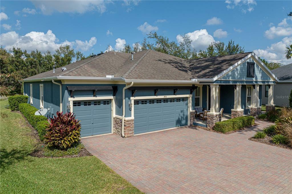 Property Photo: 5011 Oakline View Drive FL 33547