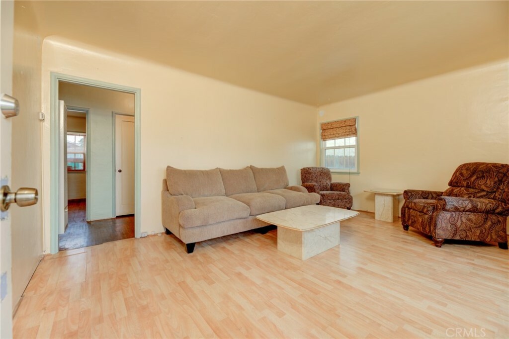 Property Photo:  829 W Sepulveda Street  CA 90731 