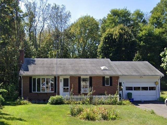 Property Photo: 19 Packers Falls Road NH 03857