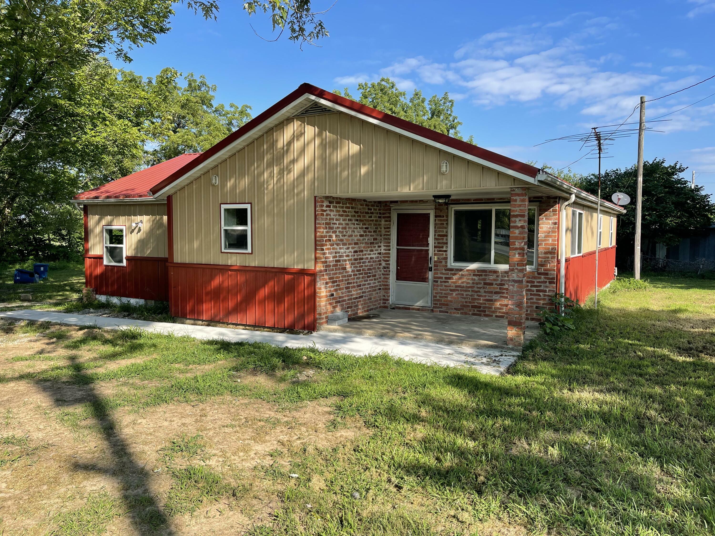 Property Photo:  519 S South Old Wire Road  MO 65772 