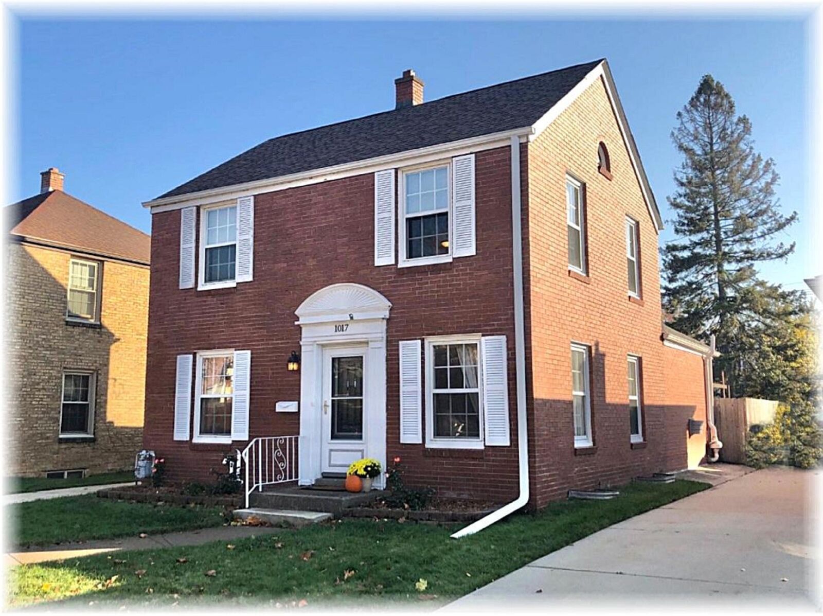 Property Photo: 1017 Wolff St WI 53402
