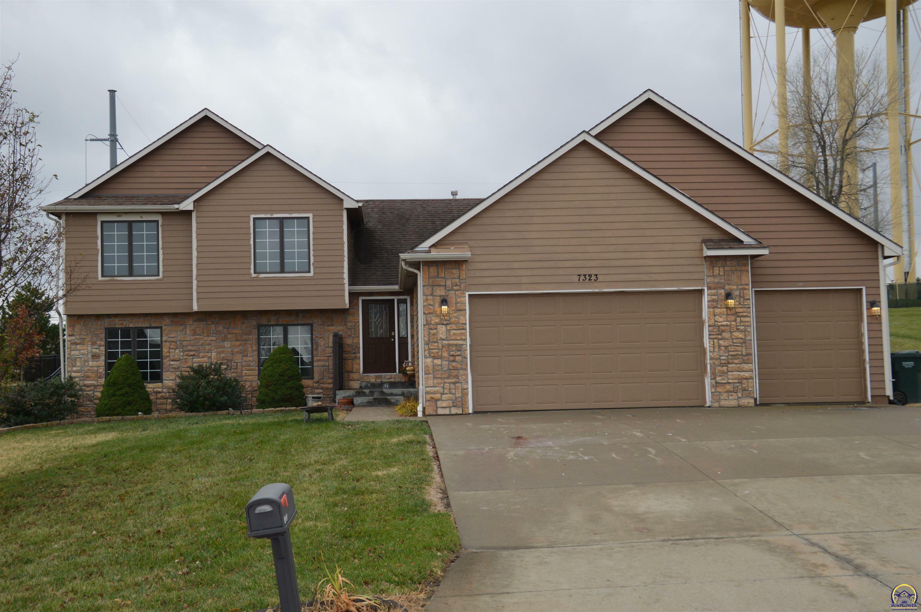 Property Photo:  7323 SW Lancelot Ct  KS 66610 