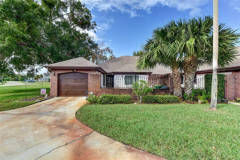 Property Photo:  2100 Kings Cross Street  FL 32796 