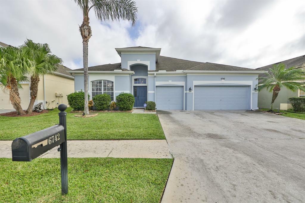 Property Photo:  6742 Sparkling Way  FL 33545 