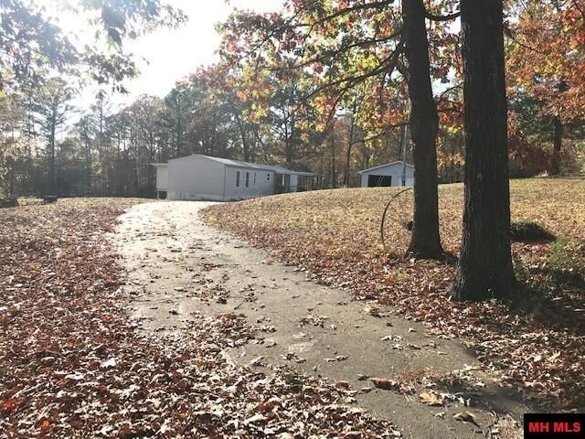 40 Cedar Drive  Salesville AR 72653 photo