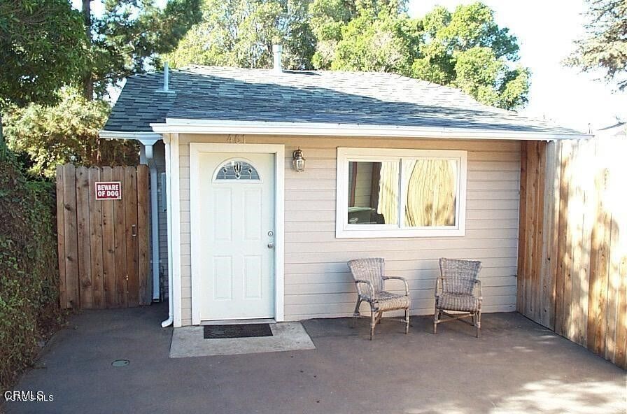 Property Photo: 461 S Evergreen Drive CA 93003