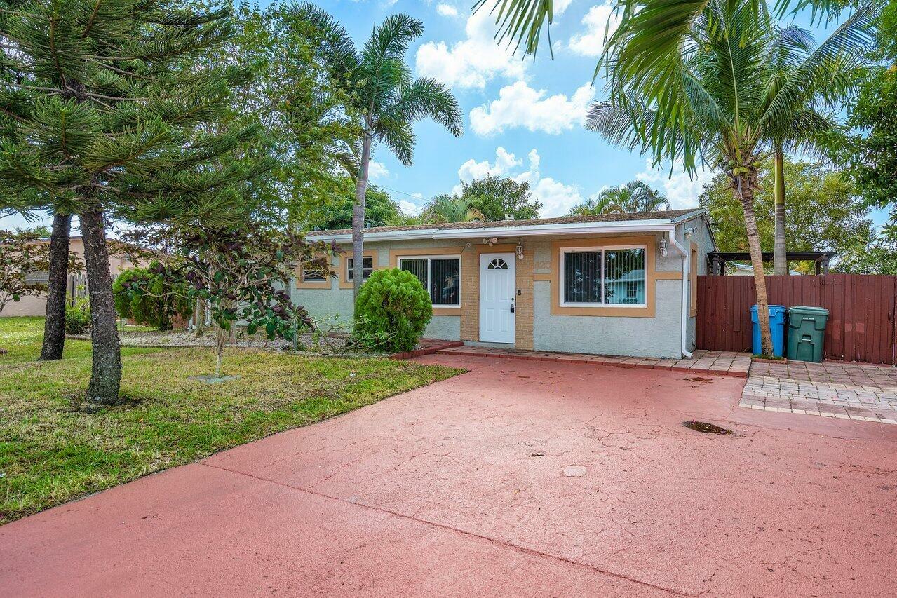 Property Photo:  420 NE 59 Street  FL 33334 