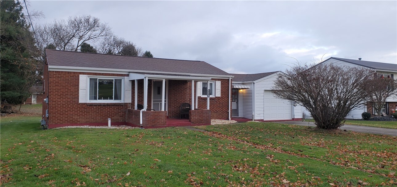 Property Photo: 910 9th Street PA 15656
