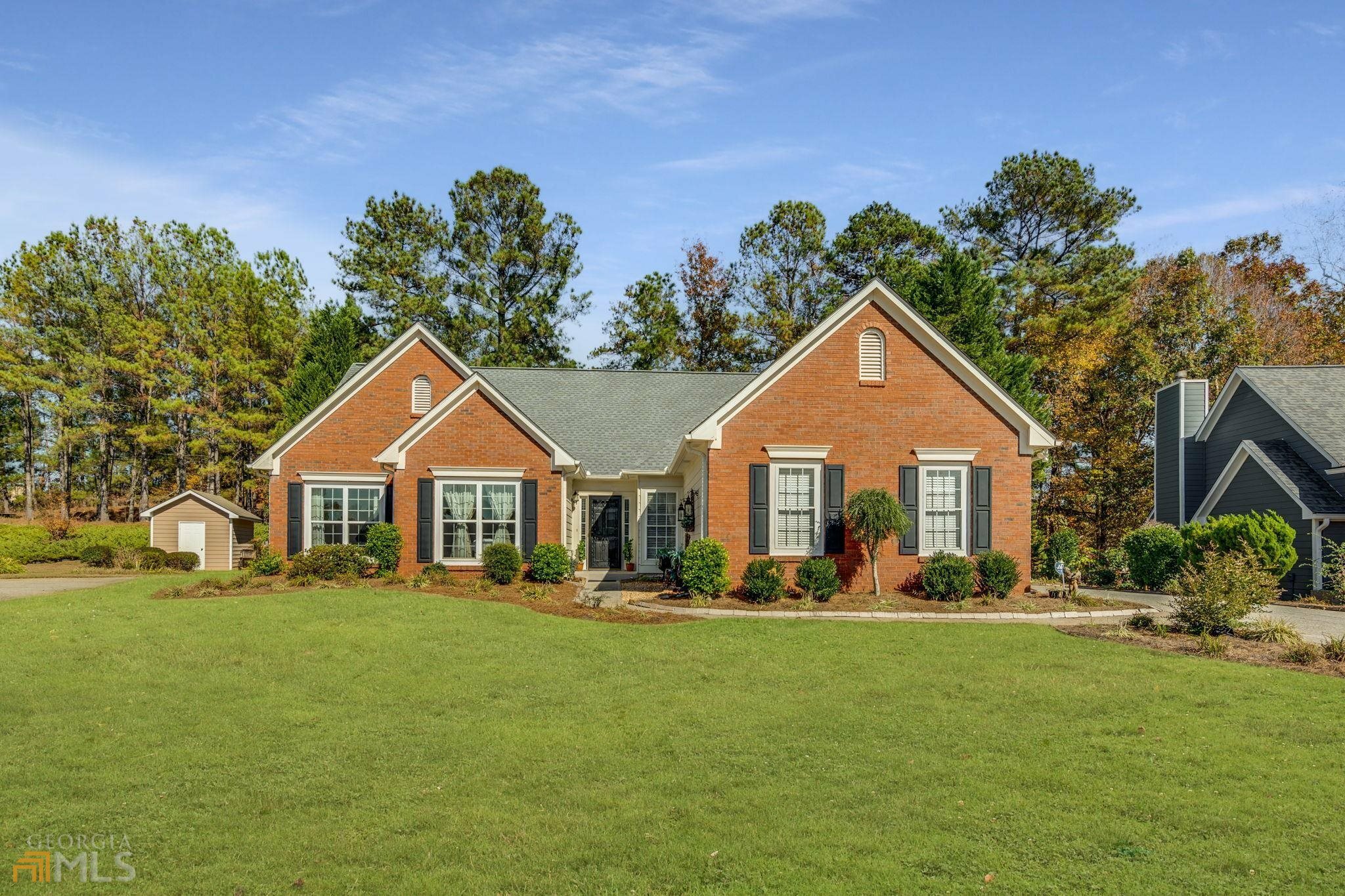 Property Photo:  4169 Chatham View Drive  GA 30518 