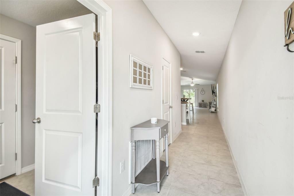 Property Photo:  5207 White Chicory Drive  FL 33572 