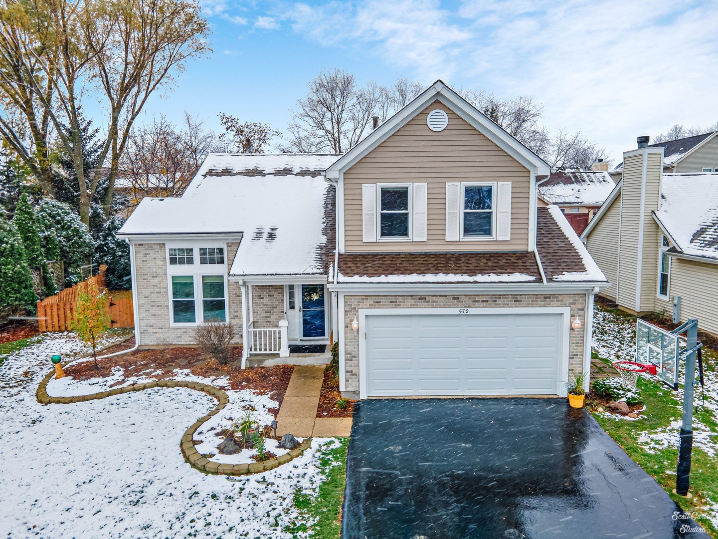 Property Photo:  572 Green Bay Court  IL 60047 