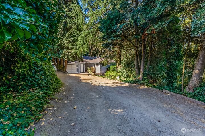 Property Photo:  4917 S 112th Street  WA 98178 