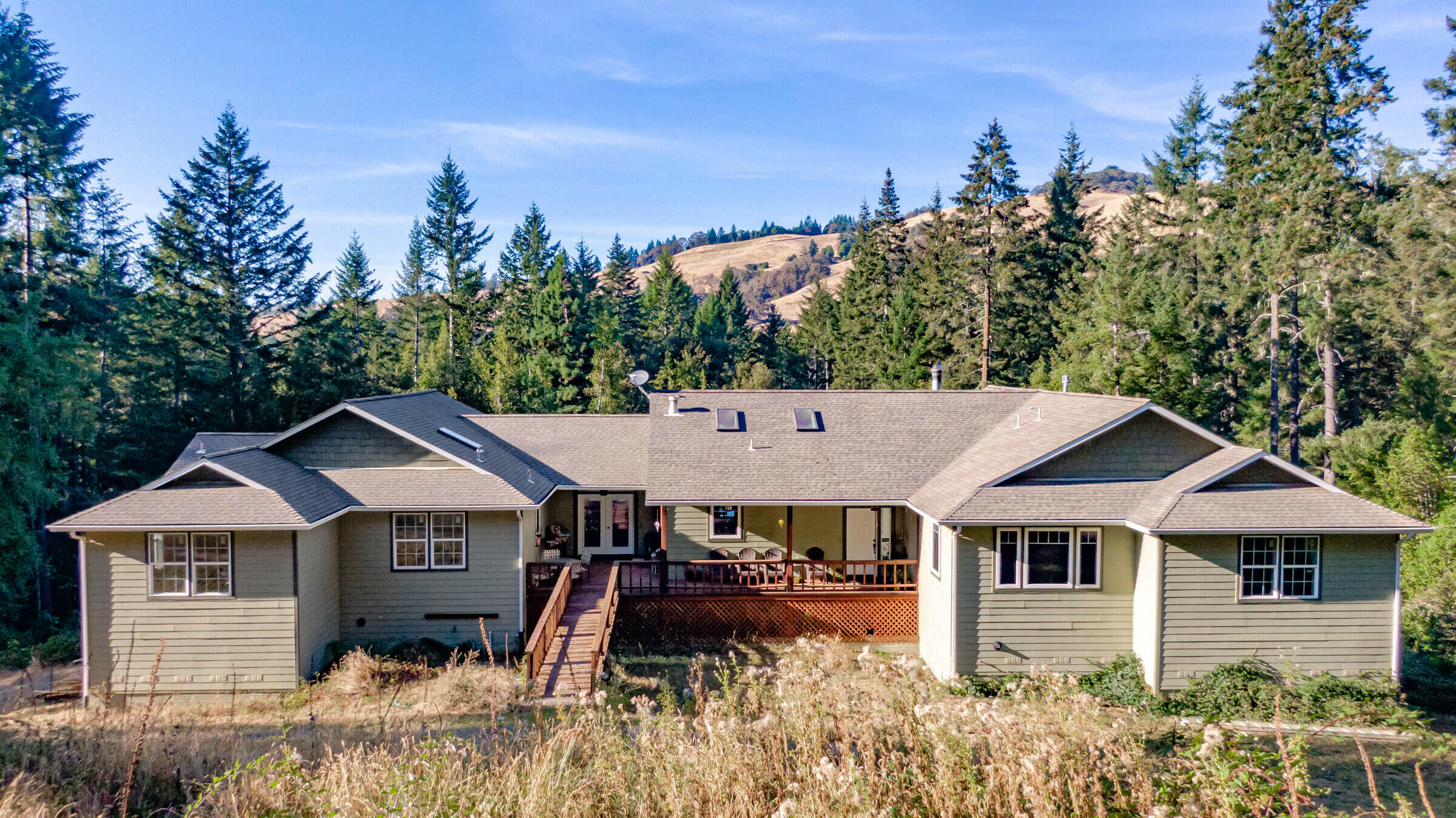 Property Photo:  1444 Foss Road  CA 95549 