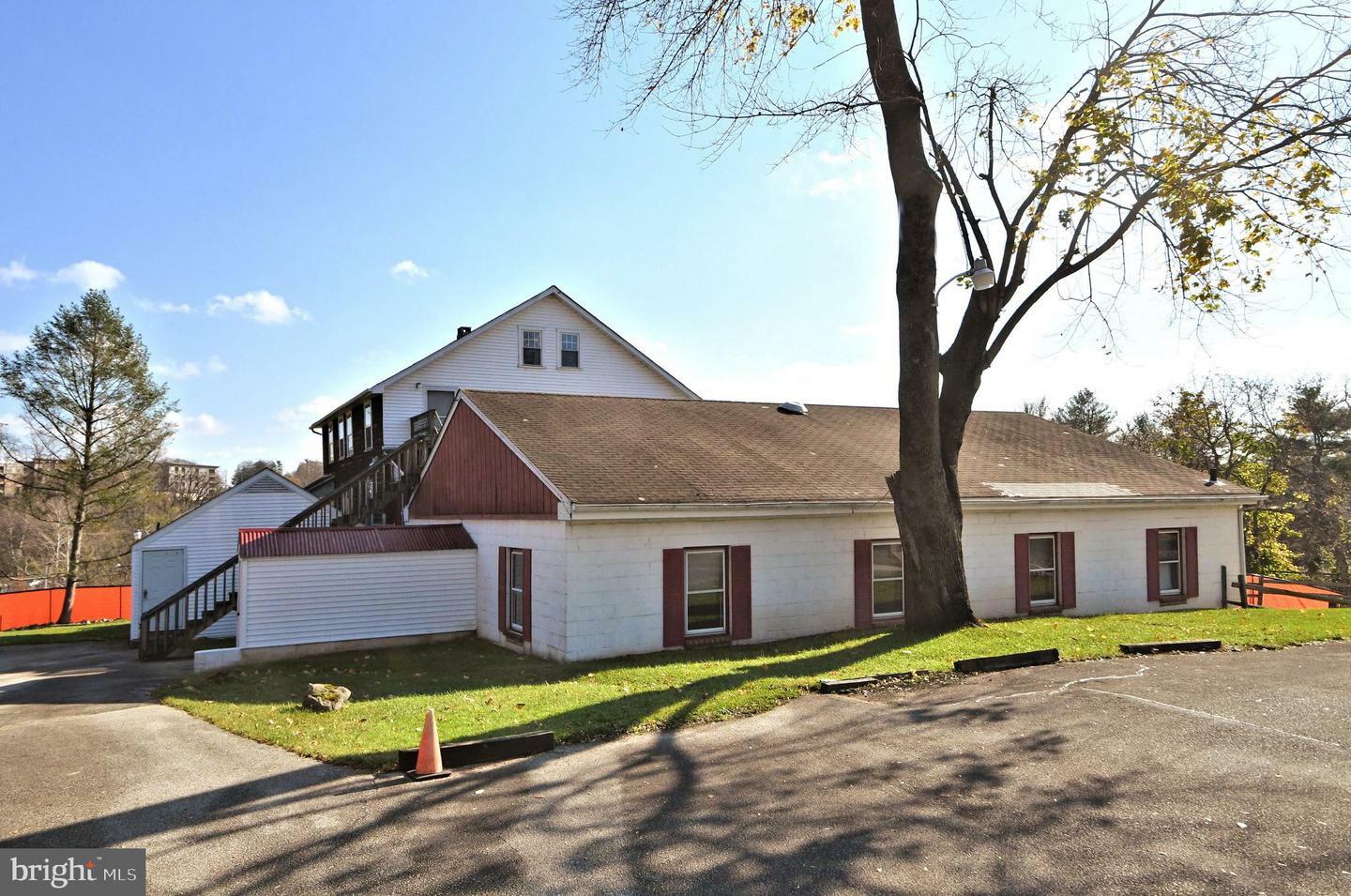 Property Photo:  820 Mancill Mill Road  PA 19406 