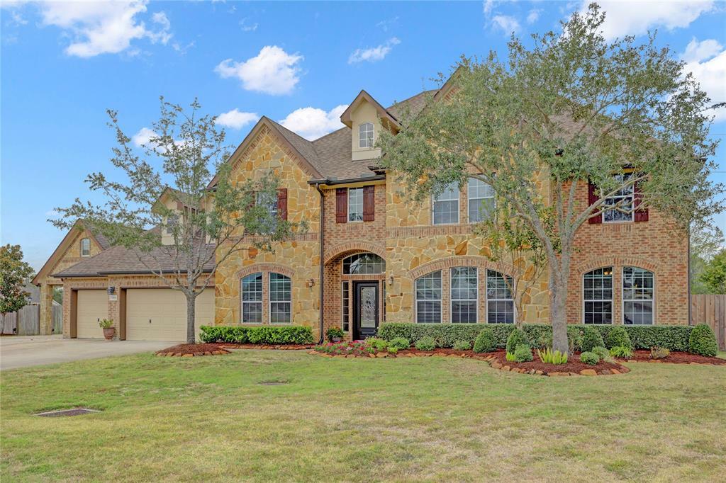 Property Photo:  2414 Lakeway Drive  TX 77546 