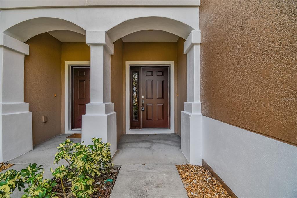Property Photo: 2109 Wild Grape Place FL 33578