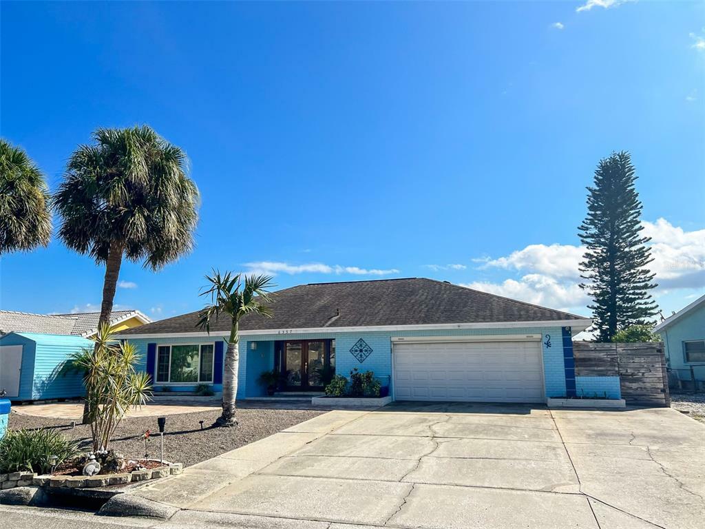 Property Photo: 6357 Cocoa Lane FL 33572