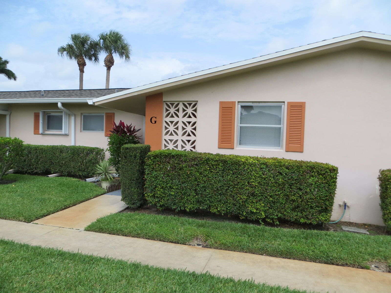 Property Photo:  2723 Dudley Drive E G  FL 33415 