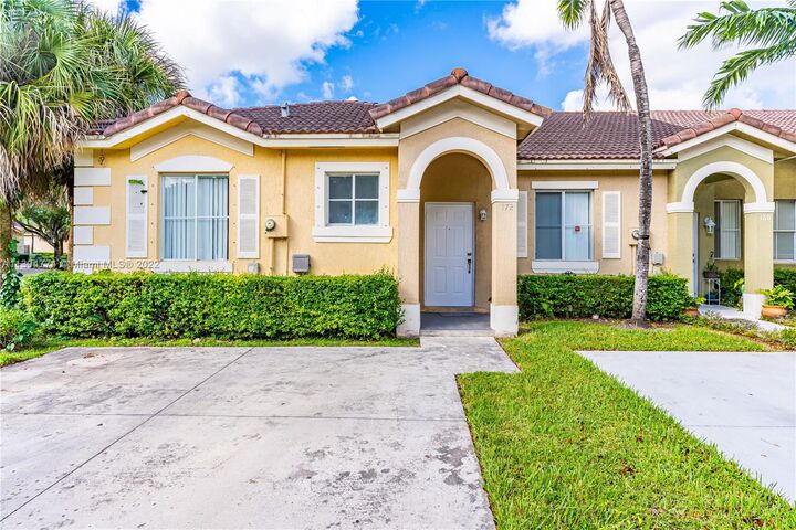 172 SW 15th Rd  Homestead FL 33030 photo