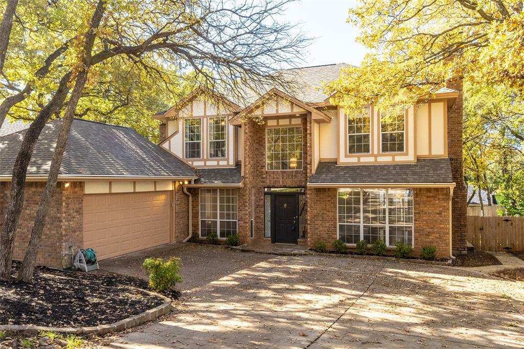 Property Photo:  215 Phoenix Drive  TX 76262 