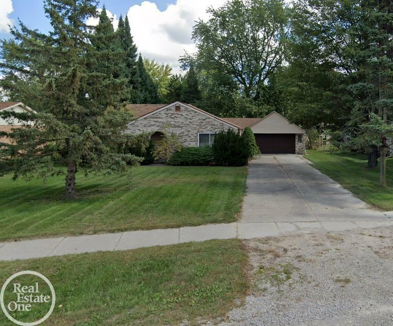 Property Photo:  53650 Shelby  MI 48316 