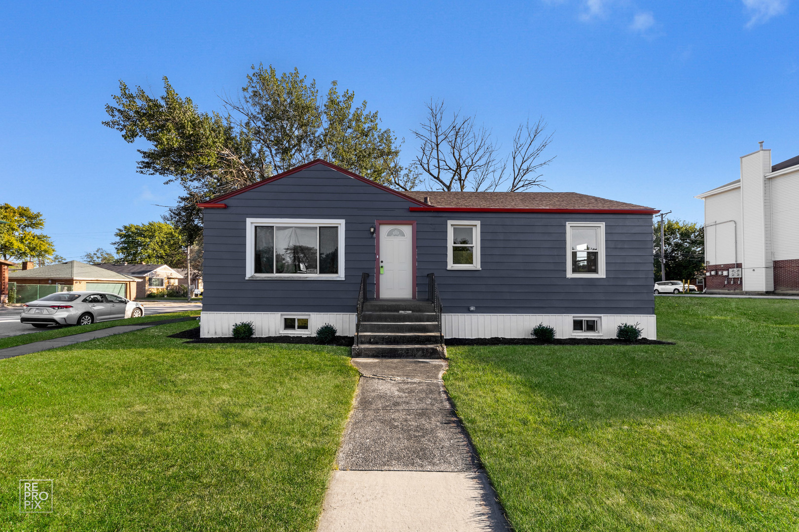 96 E Joe Orr Road  Chicago Heights IL 60411 photo