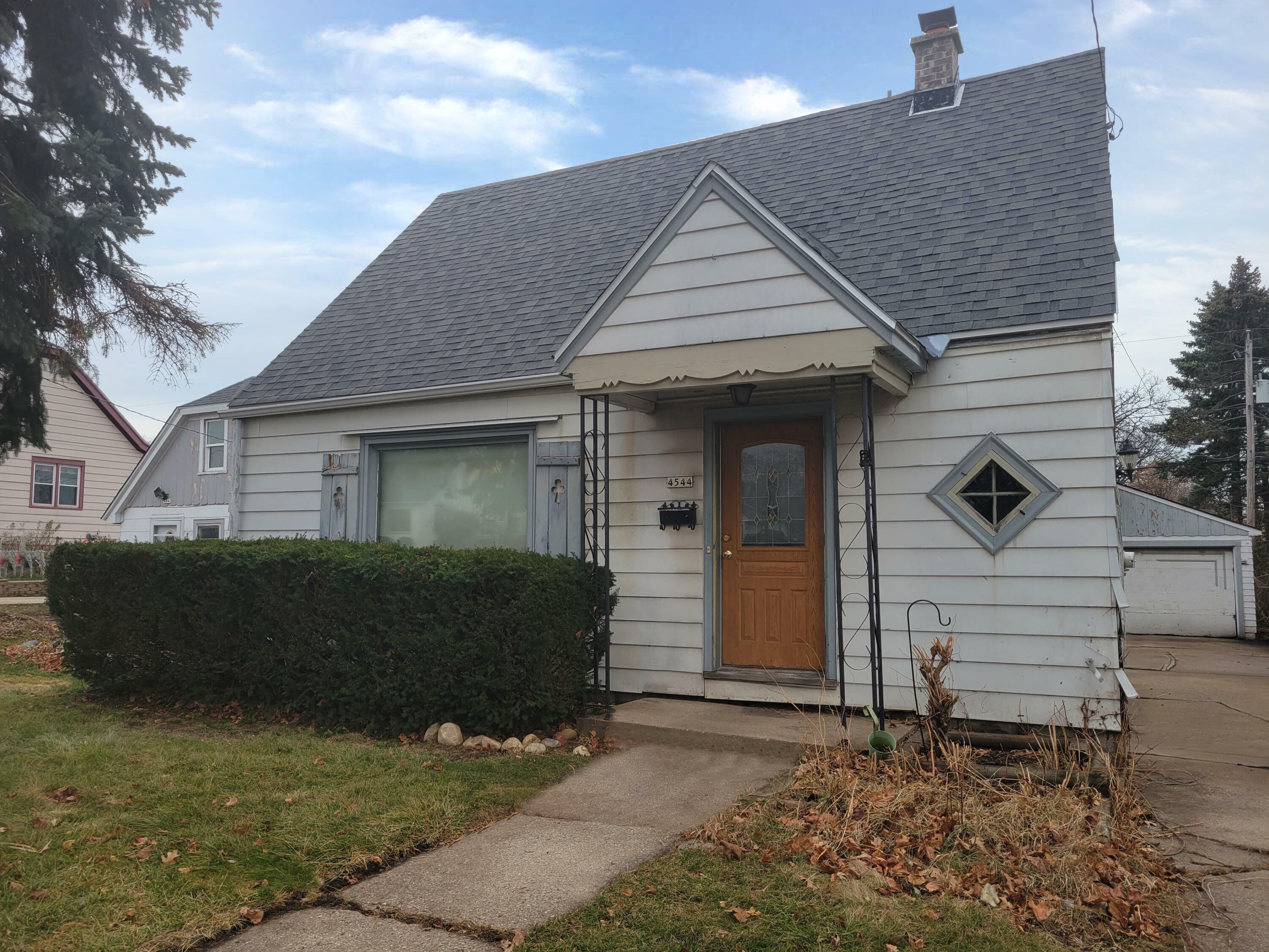 Property Photo:  4544 S Quincy Ave  WI 53207 